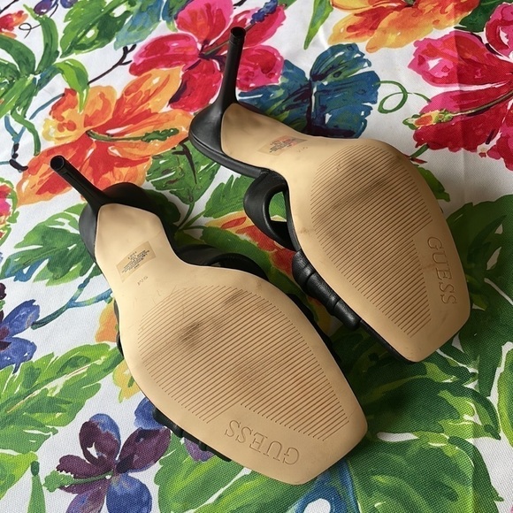 Brand New Guess Genuine Leather Black Heeled Sandals Knotted Slip-On Stilettos - Picture 13 of 16